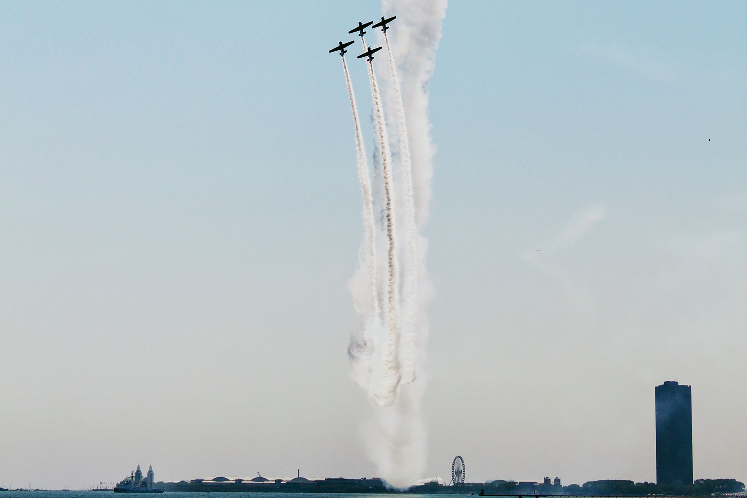 Three Spots to Watch the Air and Water Show that Aren't the Beach