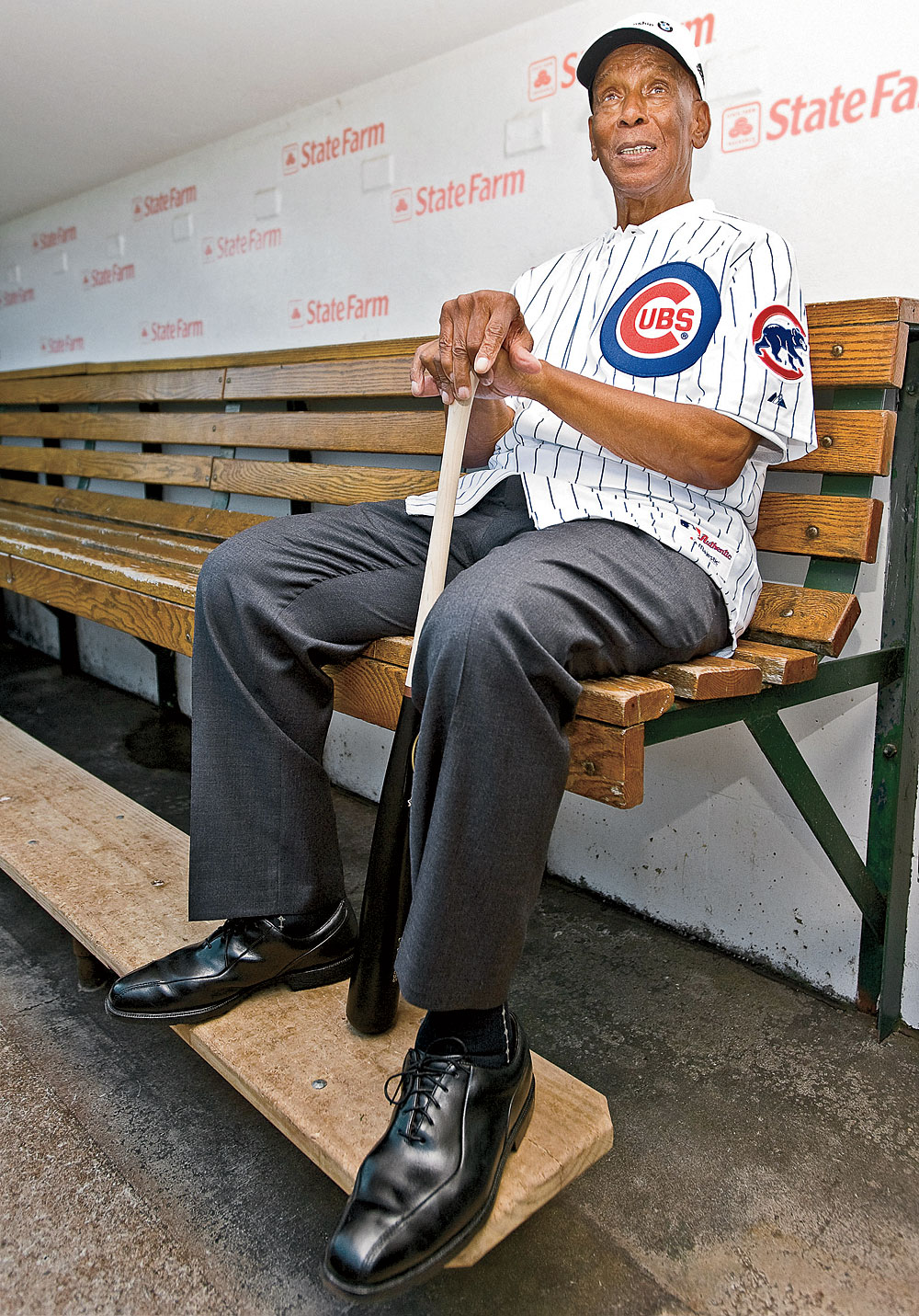 Ernie Banks had dementia when he signed will, says ex-wife