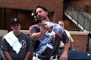 R.A. Dickey on Embracing the Knuckleball and Preparing to Climb