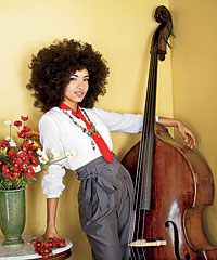 Bassist Esperanza Spalding