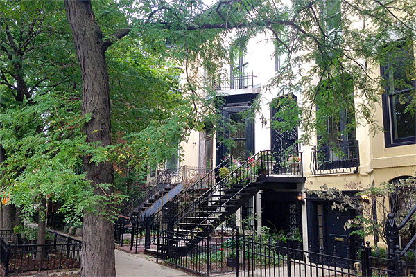 James W. Brewster's former Lincoln Park home