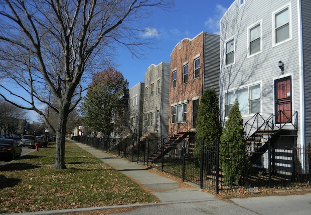 Check Out These Super-Cheap Two-Flats in East Garfield Park – Chicago ...