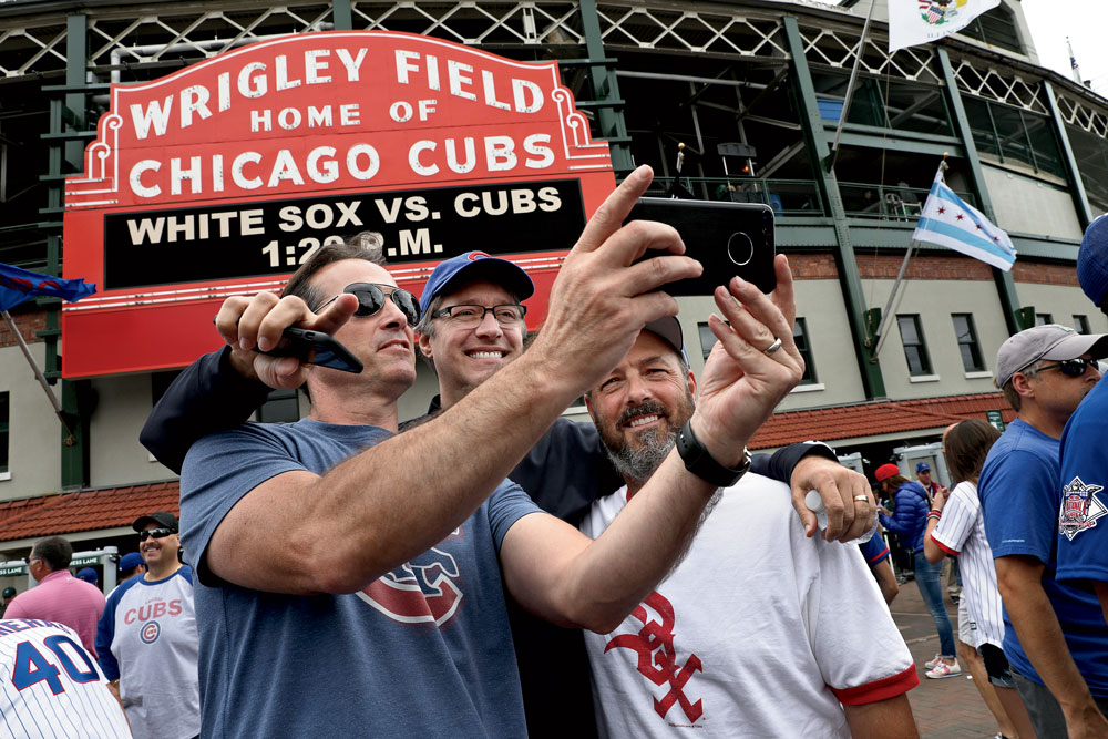 Can Cubs and White Sox Fans Be Nice To Each Other?⚾️ 