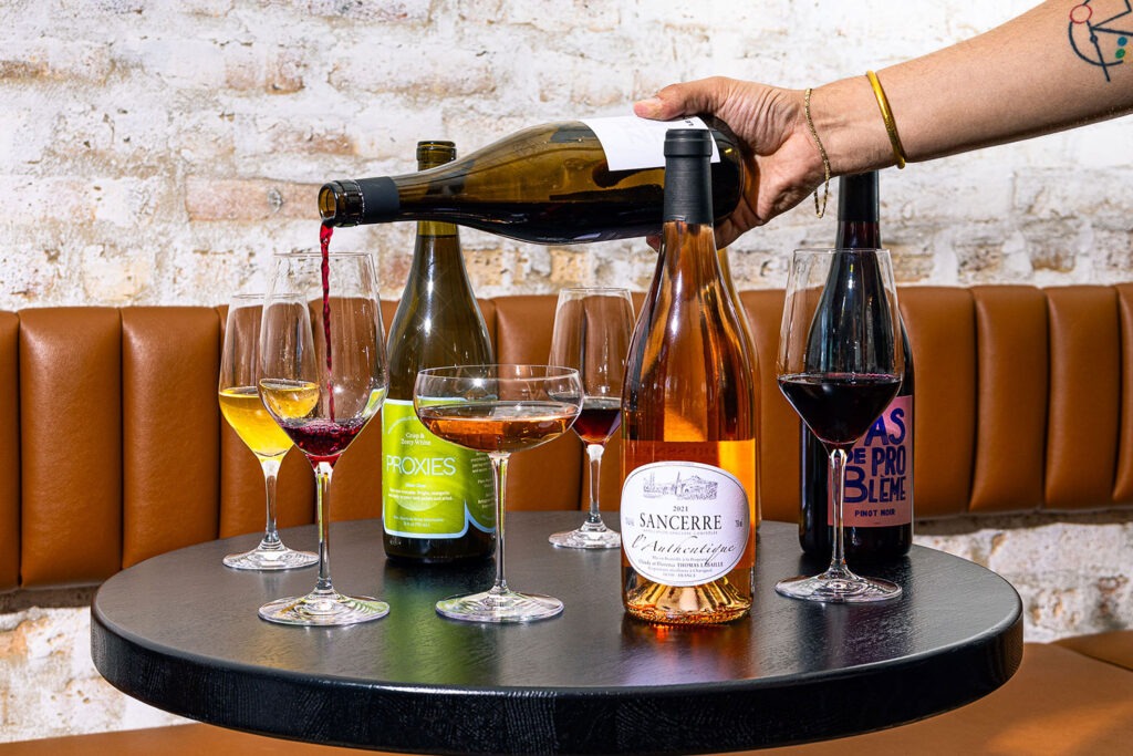 Apero, an Approachable New Wine Bar, Opens in North Center – Chicago ...