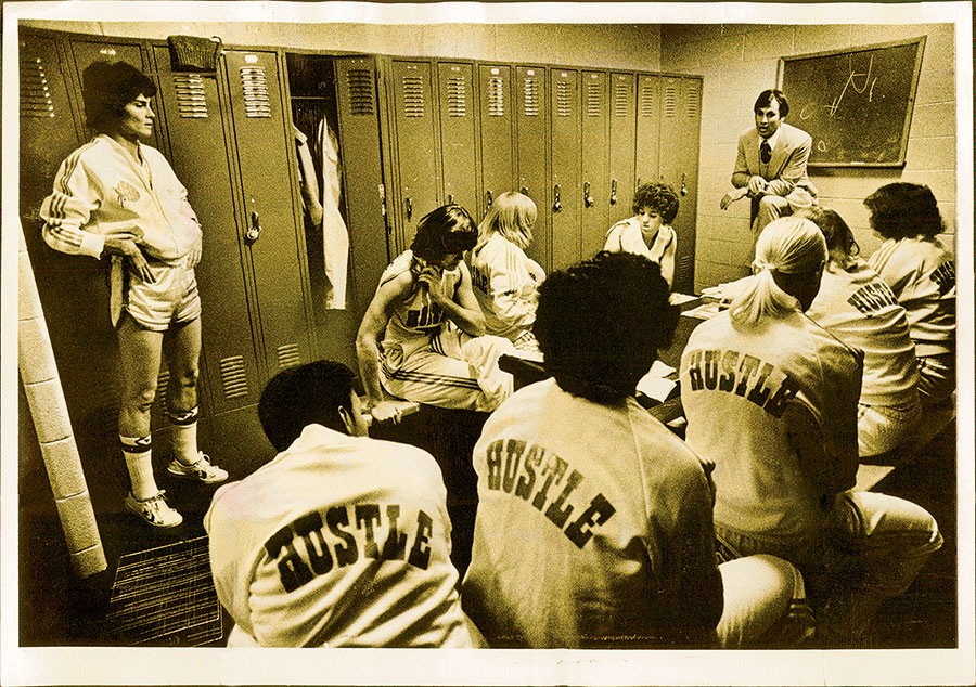 Hustle coach Doug Bruno addresses the team during its first year.