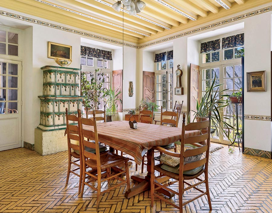 The kitchen of in the North Shore home